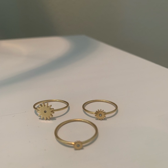 Madewell stackable ring set - Picture 5 of 5